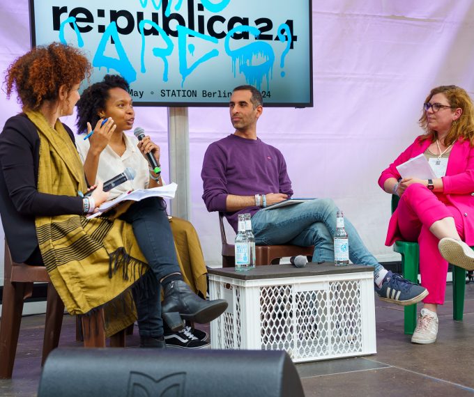 Republica 24 - Alex